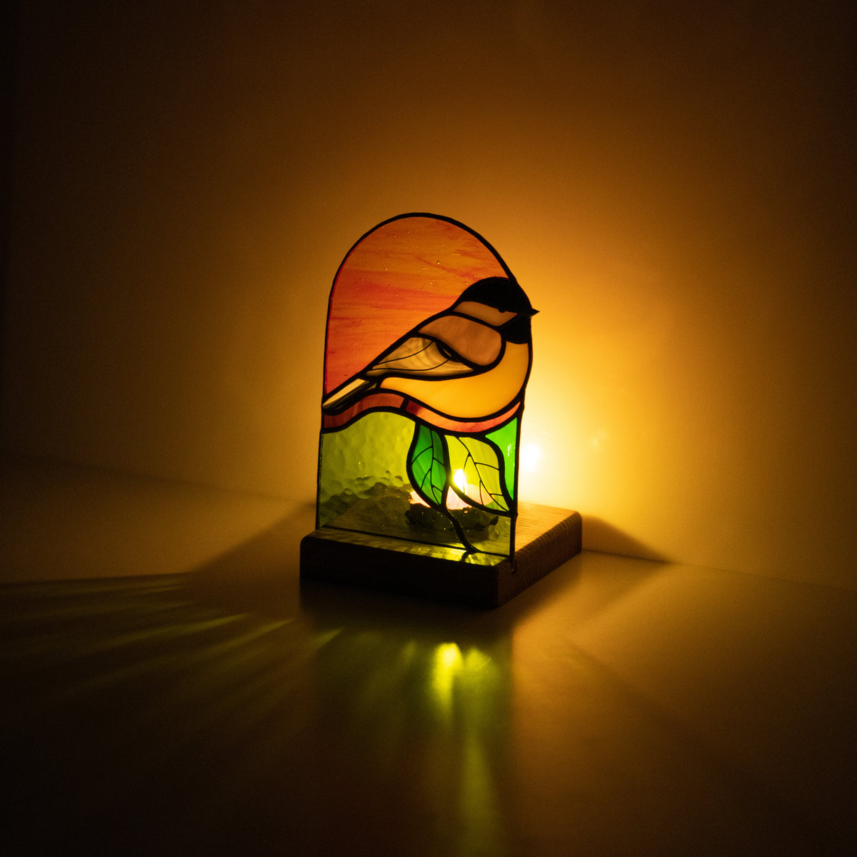 Carbonero a la luz de las velas - Panel de vitral