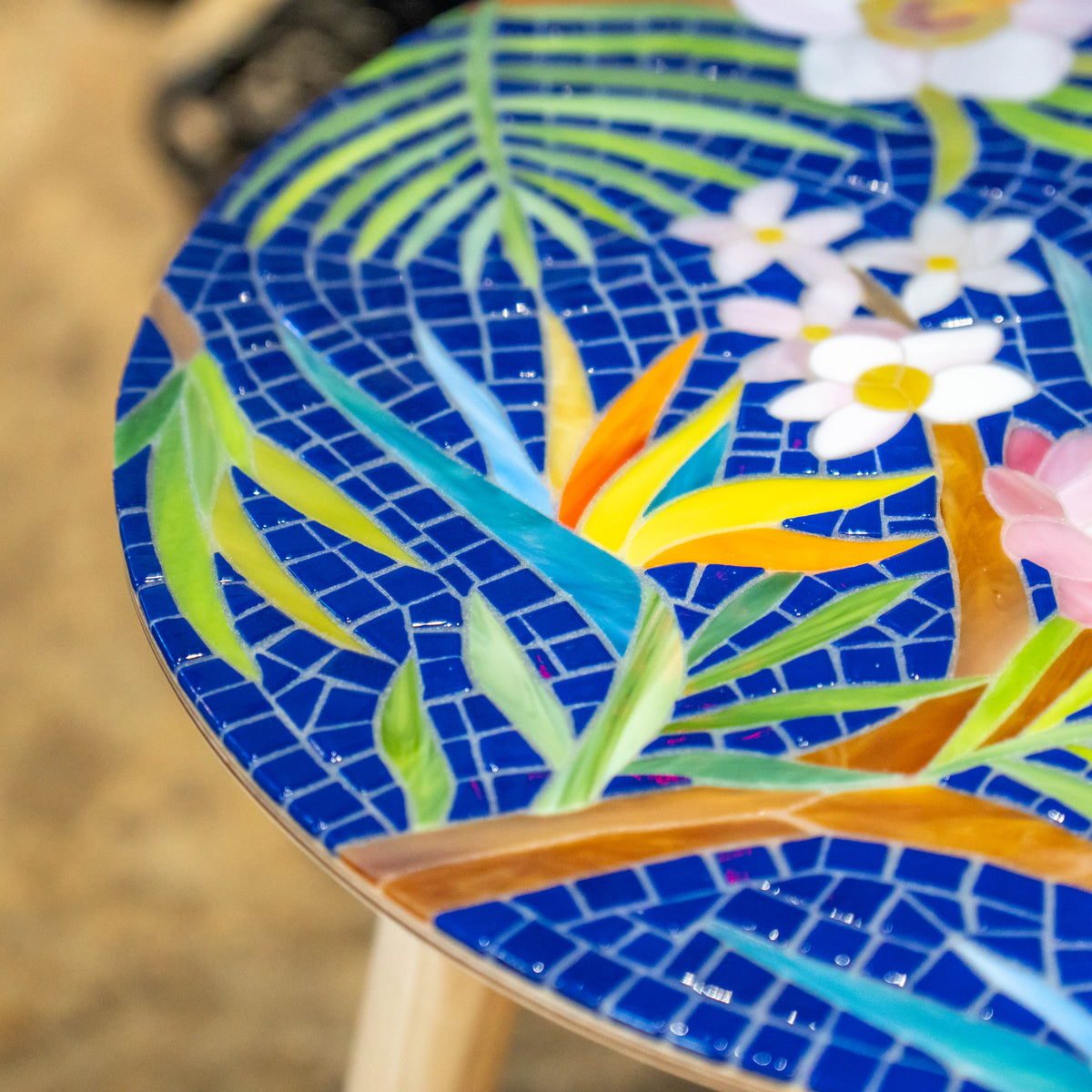 Zoomed stained glass tropical pattern mosaic table