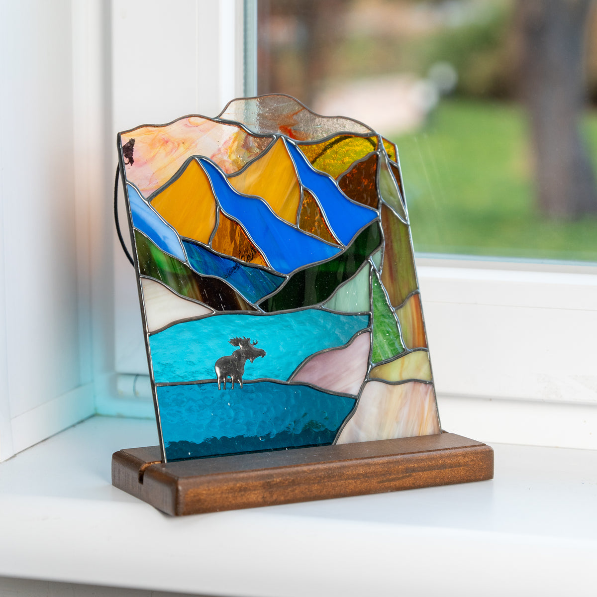 Moose - Stained Glass Table Decor