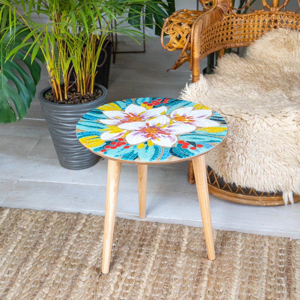 Stained glass mosaic table with flowery pattern